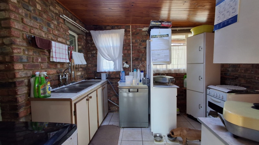 4 Bedroom Property for Sale in Residentia Free State